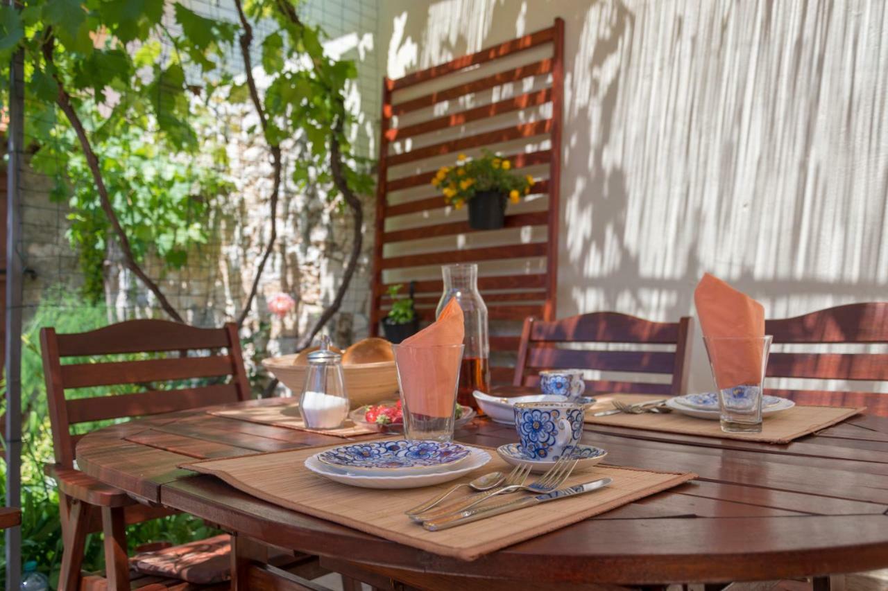 Mediterranean Terrace Apartment With Bikes & Sup 스크라딘 외부 사진